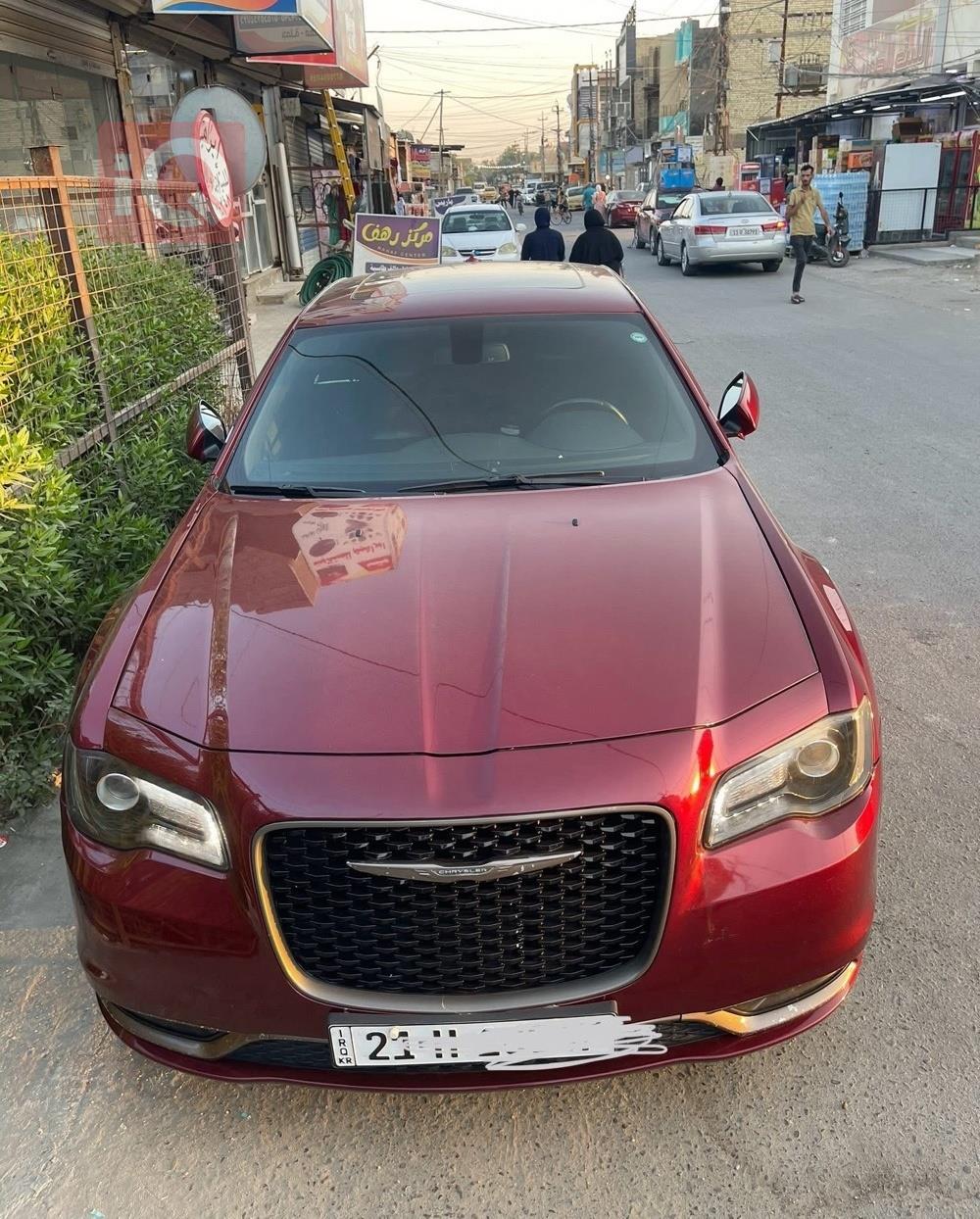 كرايسلر 300